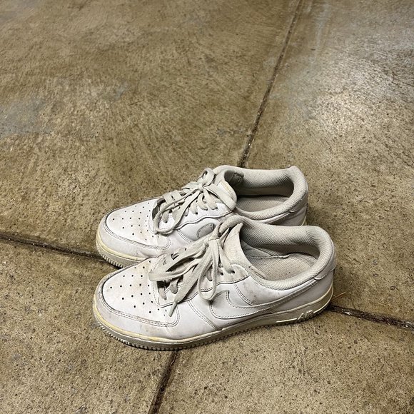 Nike Air Force 1's - Picture 1 of 4